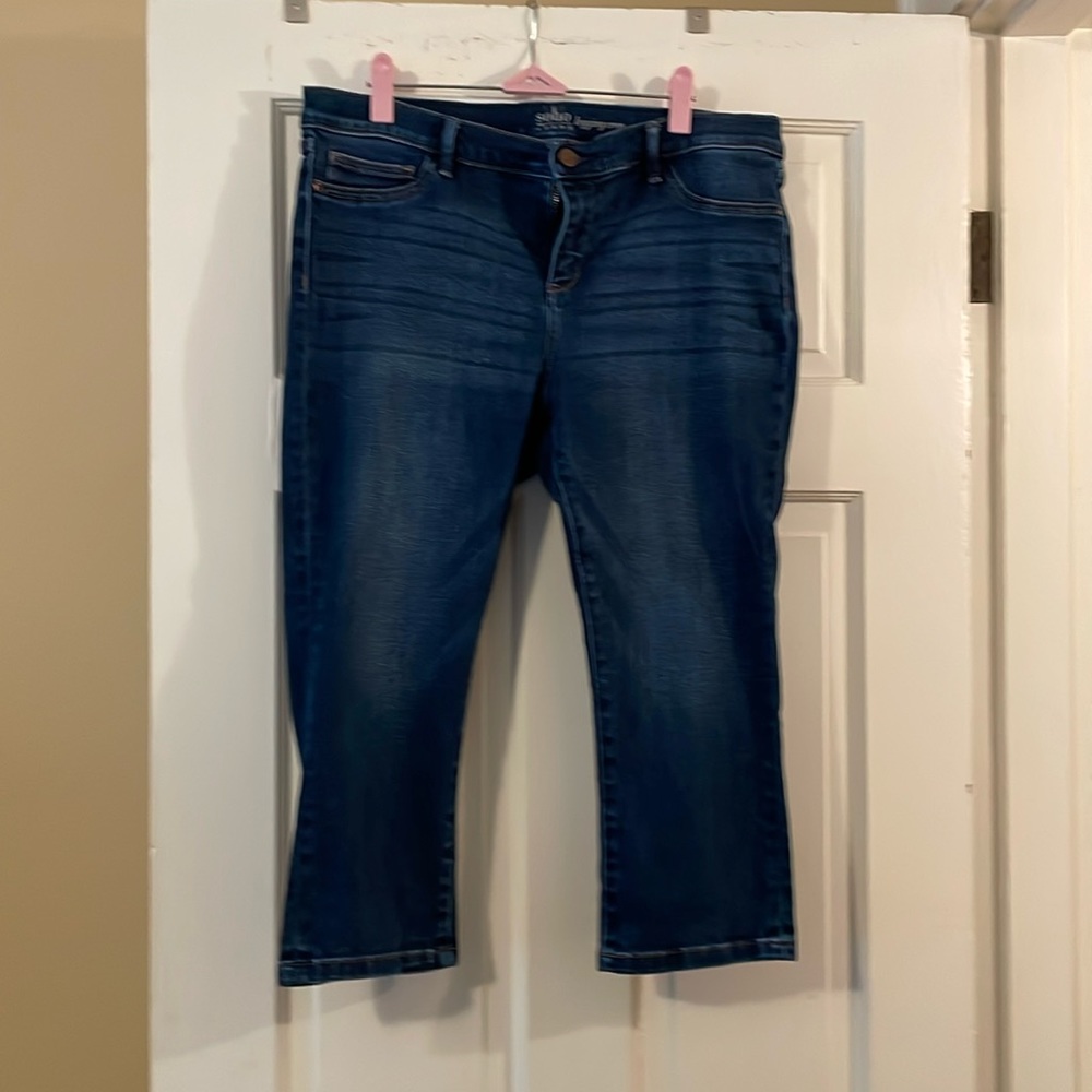 New York & Co Legging Crop Jean